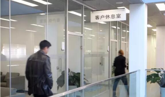 �ό���܇4s���OӋ