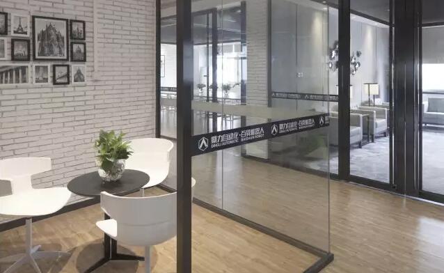 �ό����b��˾�ļҺ�