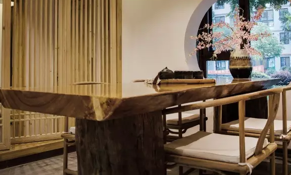 �ό��b�޹�˾