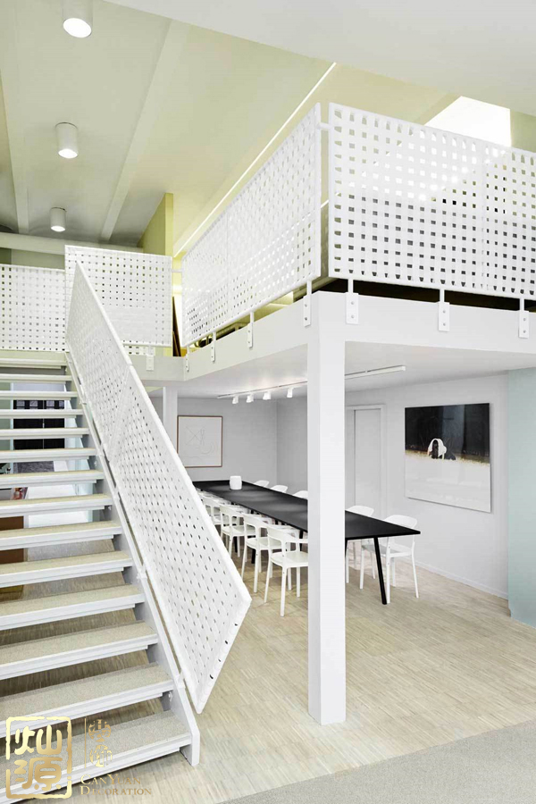 ���s�L(f��ng)���҃�(n��i)��������