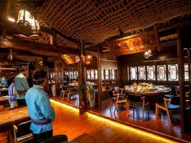 �����������L���}�͏d