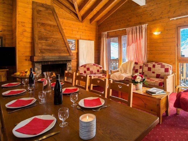 �����L�����}�͏d