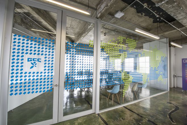 �k�����OӋ�DƬ