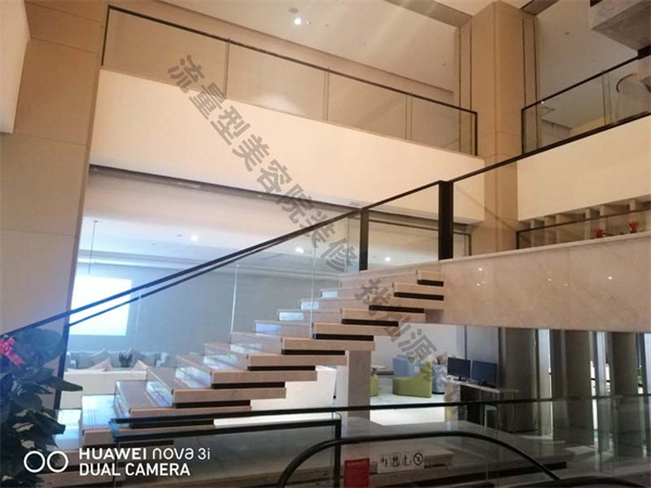 南寧美容院裝修實景圖—燦源裝飾 南寧美容院裝修實景圖—燦源裝飾